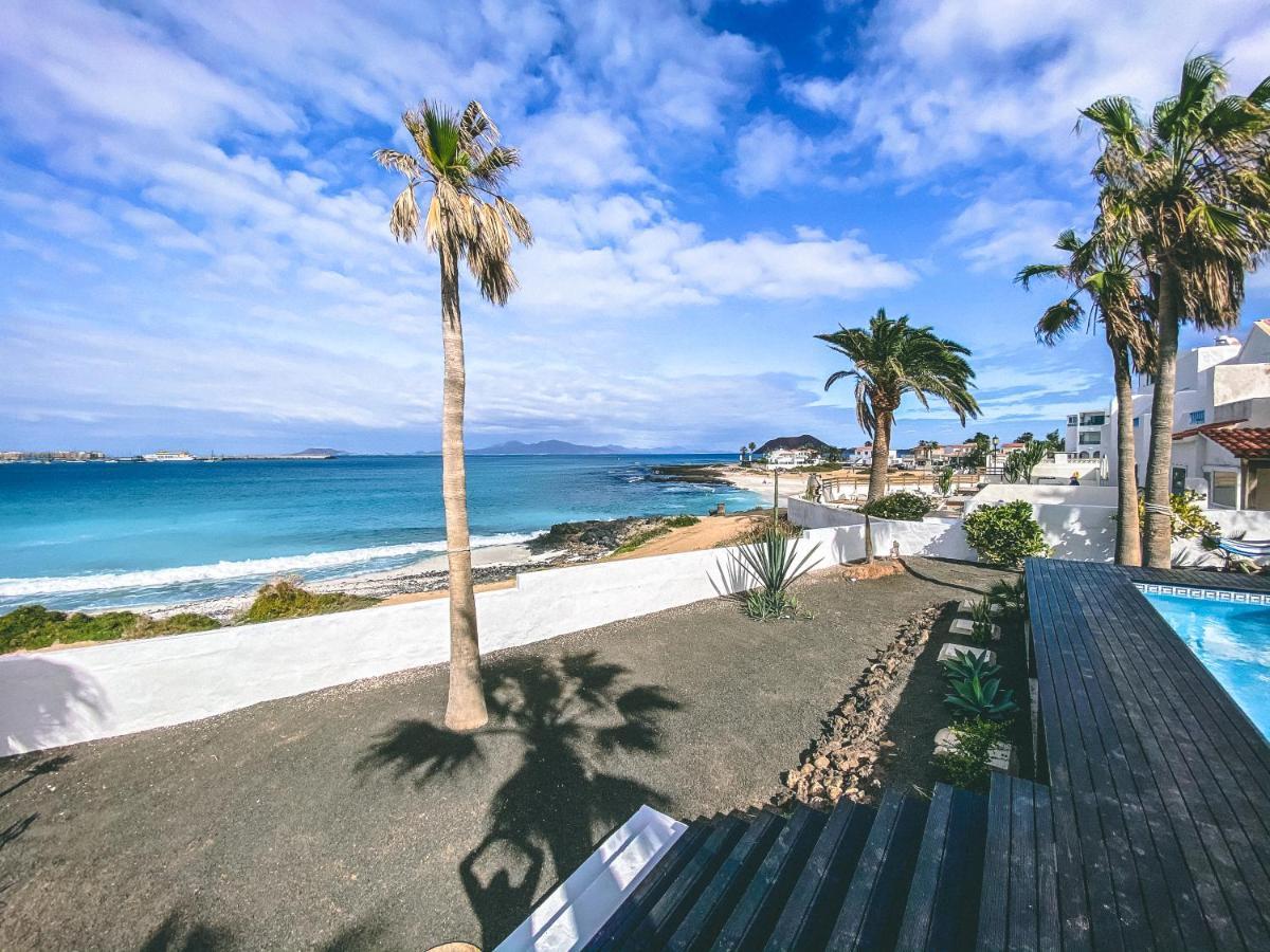 Flamencos By Veaco- Beachfront&pool Villa